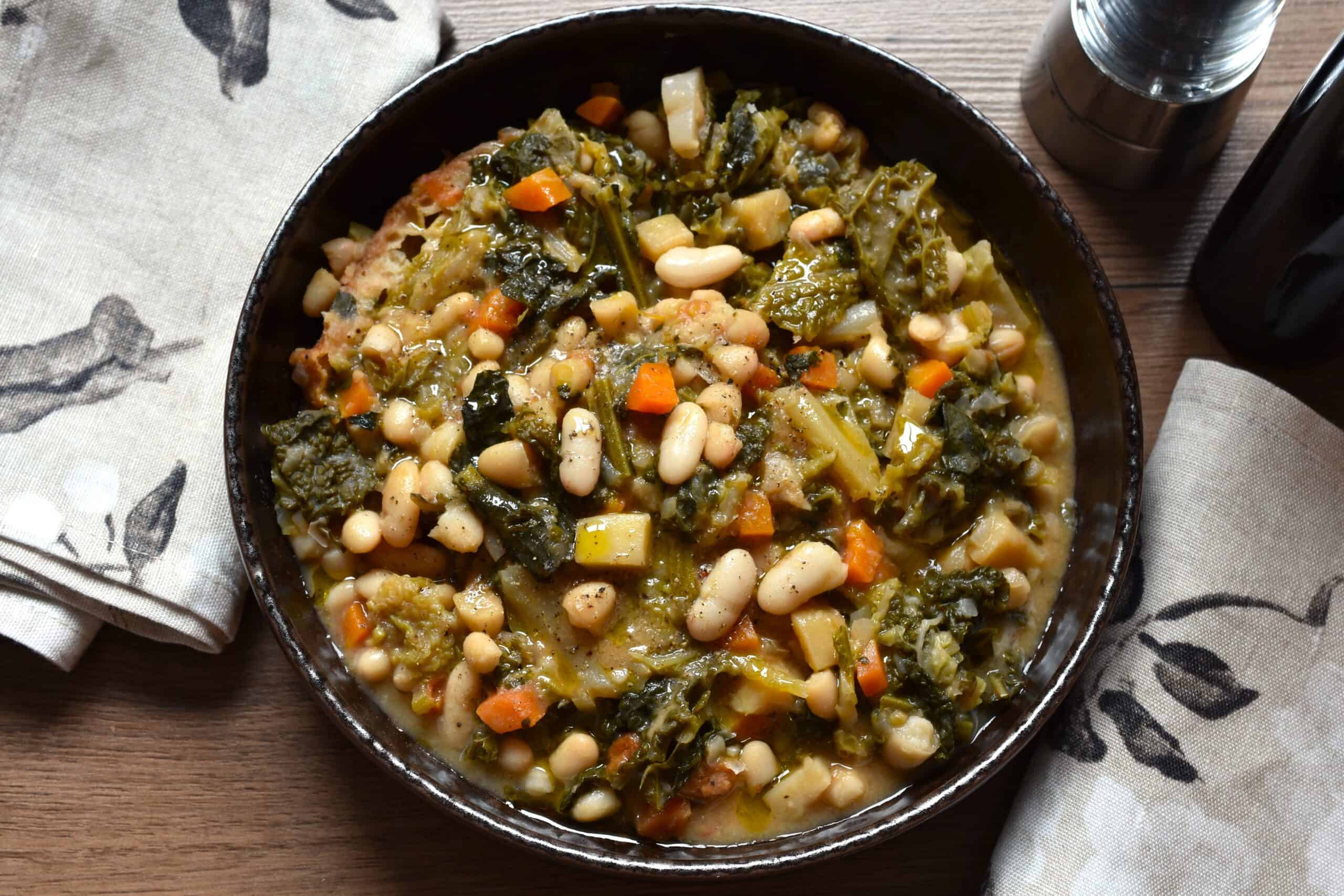 Tuscan Ribollita (ribollita toscana)