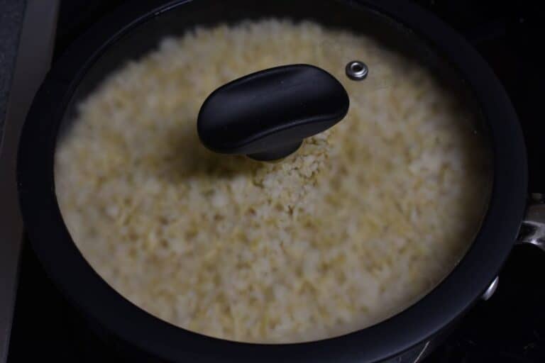 Steam-cooked brown basmati rice