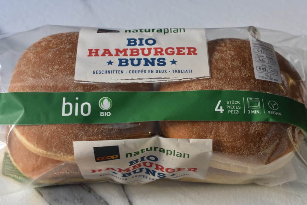 Coop bio hamburger buns.