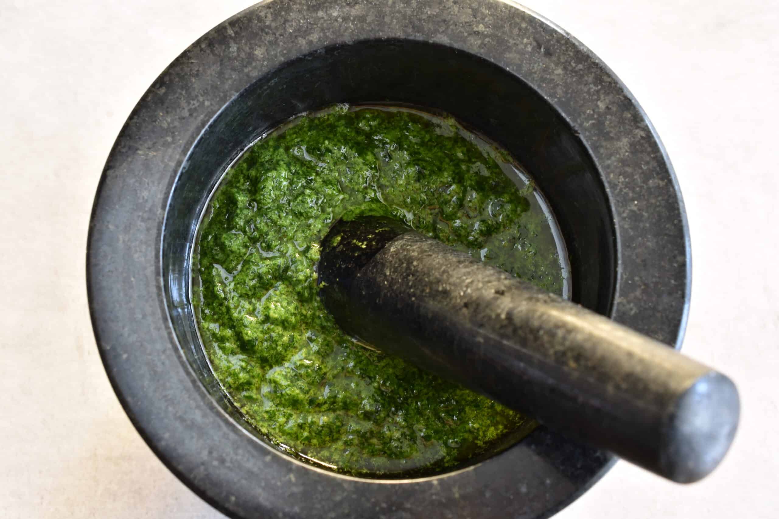 Vegan wild garlic pesto