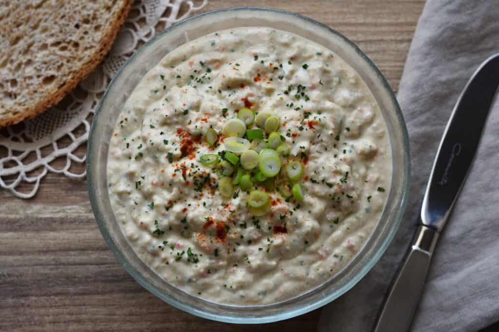 Vegan tuna paté in a glass bowl.